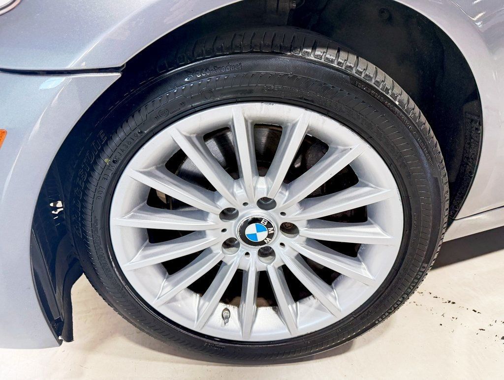 2012 Bmw 535i xDrive photo 2