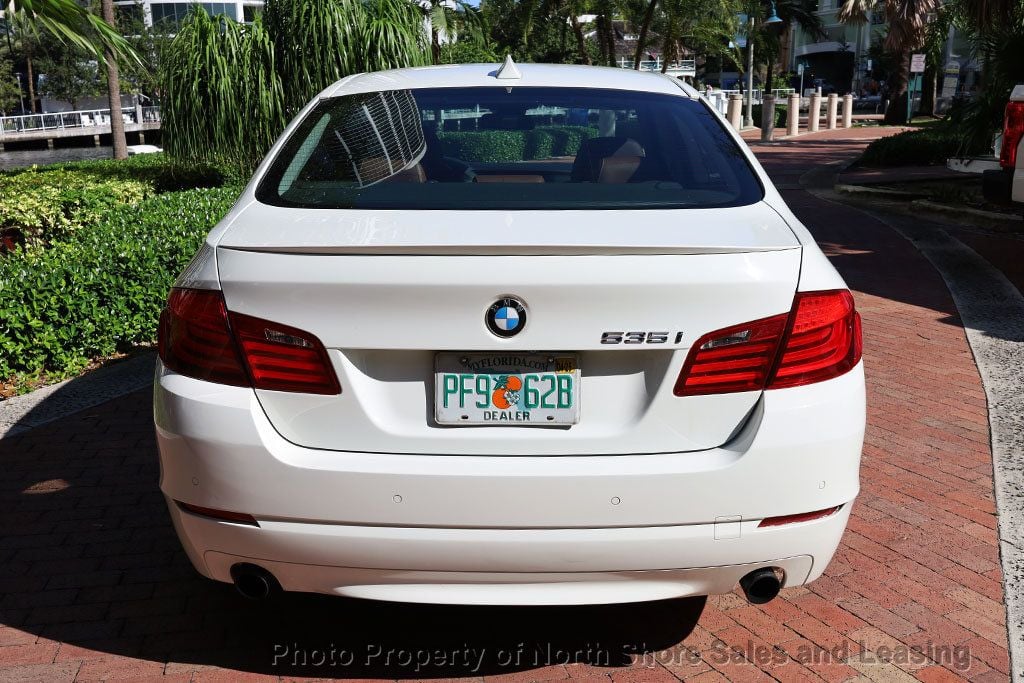 2012 BMW 5 Series 535i xDrive - 22646860 - 19