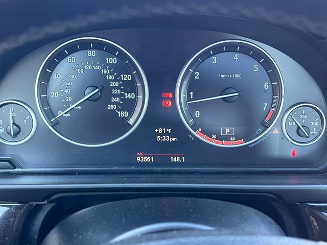 2012 BMW 5 Series 550i - 23036055 - 25