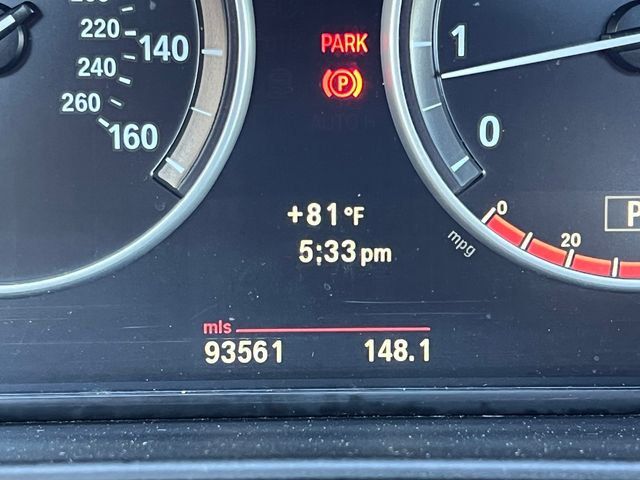 2012 BMW 5 Series 550i - 23036055 - 26