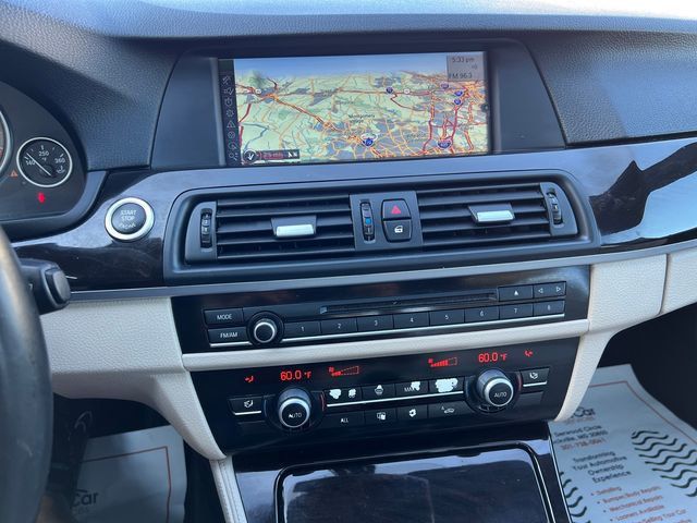 2012 BMW 5 Series 550i - 23036055 - 28