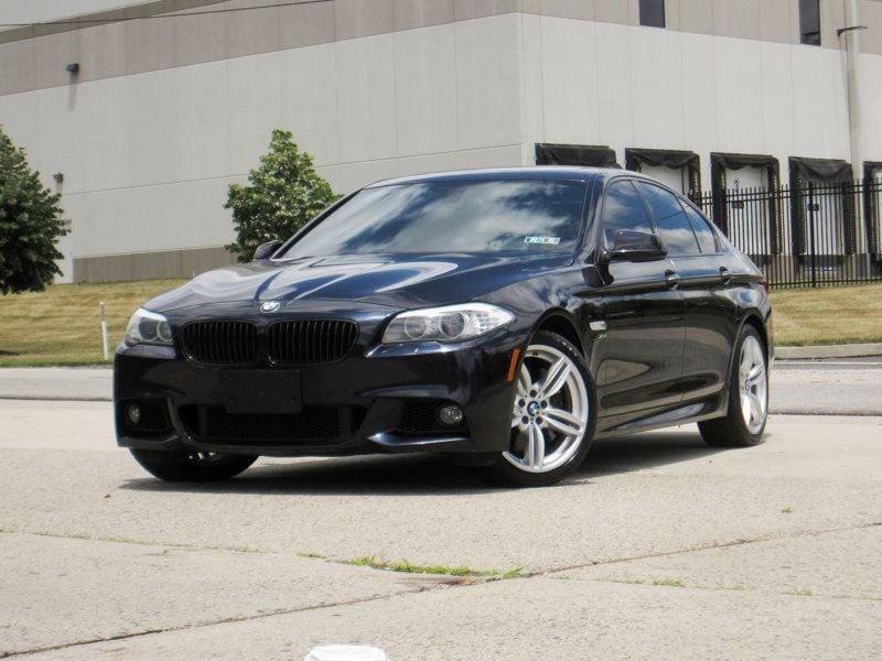 2012 BMW 5 Series 550i xDrive - 22492638 - 2