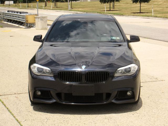 2012 BMW 5 Series 550i xDrive - 22492638 - 4