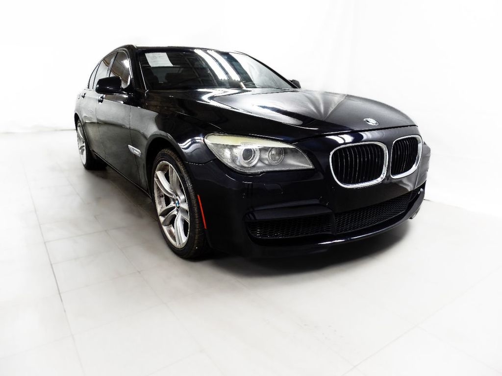 2012 BMW 7 Series 750i M SPORT - 22165858 - 7