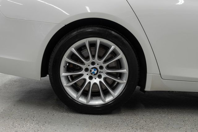 2012 BMW 7 Series 750Li xDrive - 23047433 - 36