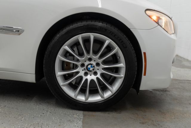 2012 BMW 7 Series 750Li xDrive - 23047433 - 37