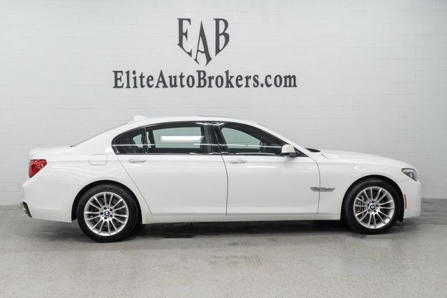 2012 BMW 7 Series 750Li xDrive - 23047433 - 4