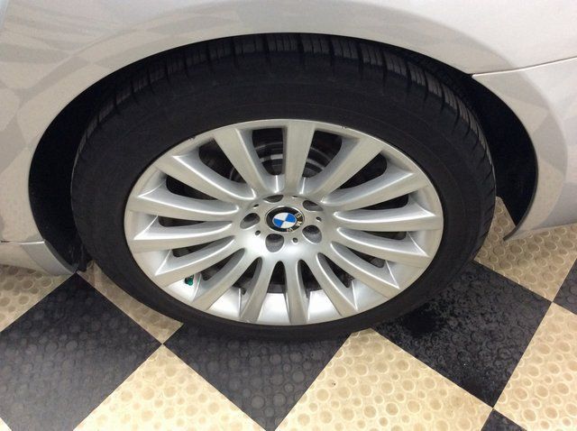 2012 BMW 7 Series 750Li xDrive - 22983108 - 30