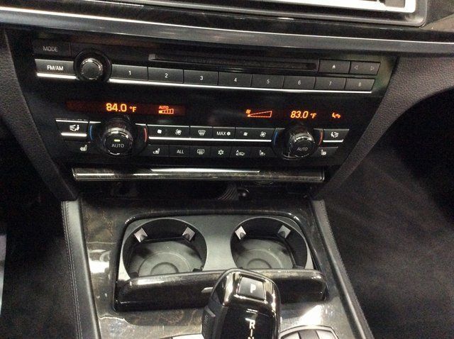 2012 BMW 7 Series 750Li xDrive - 23034288 - 19