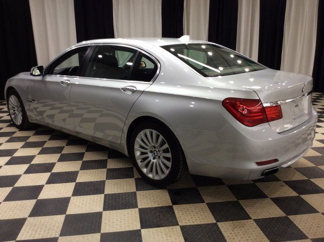 2012 BMW 7 Series 750Li xDrive - 23034288 - 3