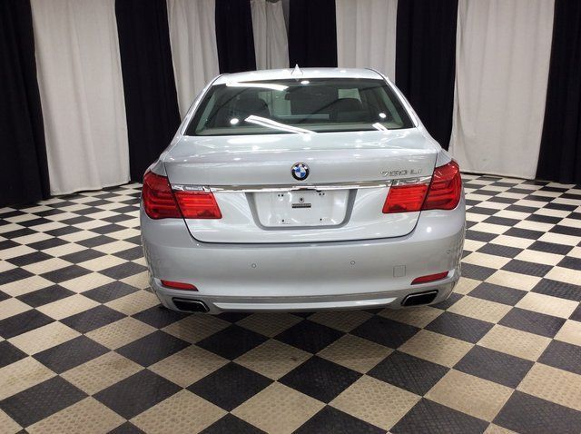 2012 BMW 7 Series 750Li xDrive - 23034288 - 4