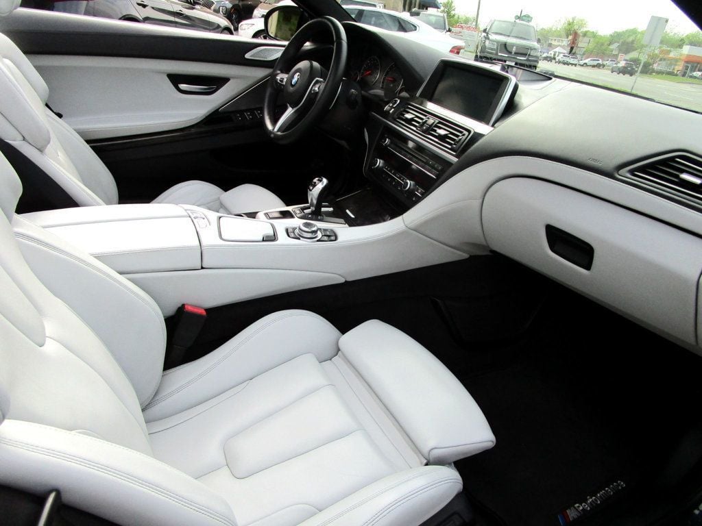 2012 BMW M6 2dr Convertible - 23018457 - 13