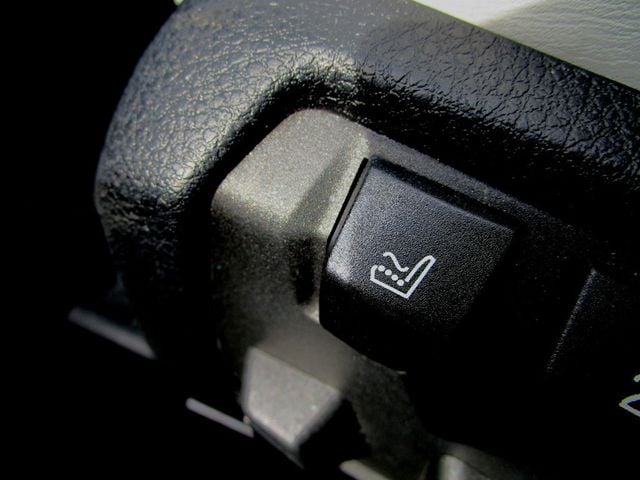 2012 BMW M6 2dr Convertible - 23018457 - 28