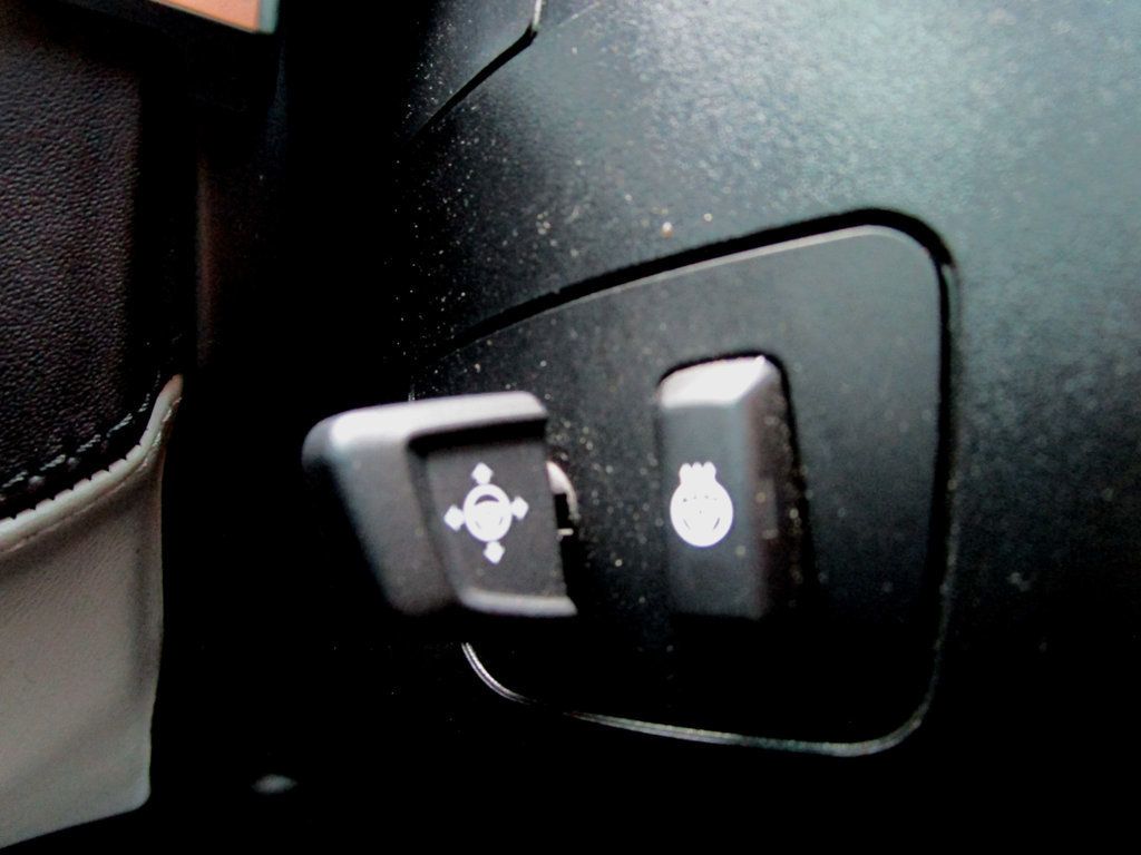 2012 BMW M6 2dr Convertible - 23018457 - 29