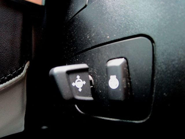 2012 BMW M6 2dr Convertible - 23018457 - 29