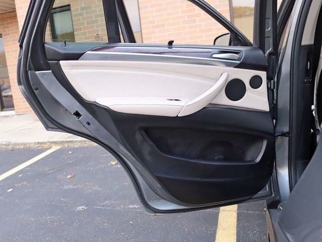 2012 BMW X5 35D Diesel Premium / Cold Pkg 3rd Row Seat - 22941695 - 30