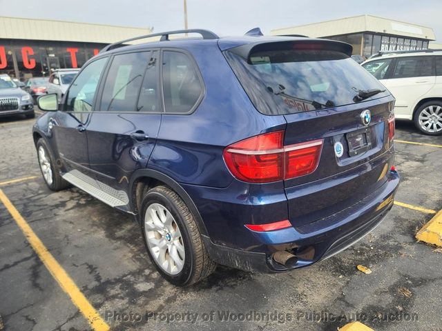 2012 BMW X5 35i - 22763437 - 4