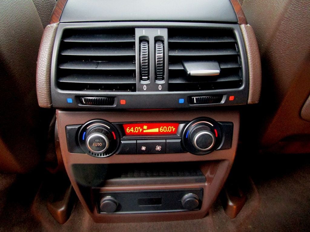 2012 BMW X5 35i - 23020550 - 24
