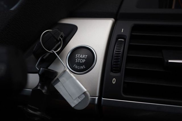 2012 BMW X5 35i - 23059157 - 30