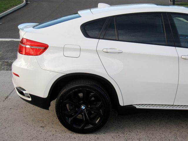 2012 BMW X6 50i - 22851809 - 10