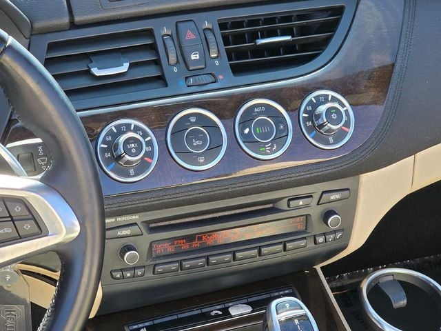 2012 BMW Z4 Roadster sDrive28i - 22996574 - 8