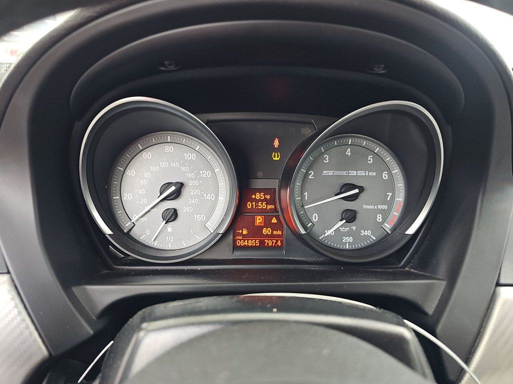 2012 BMW Z4 Roadster sDrive35is - 23010613 - 9