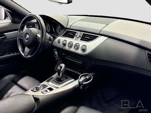 2012 BMW Z4 Roadster sDrive35is - 23010613 - 22