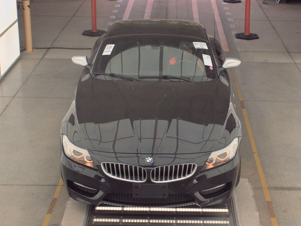 2012 BMW Z4 Roadster sDrive35is - 23010613 - 3