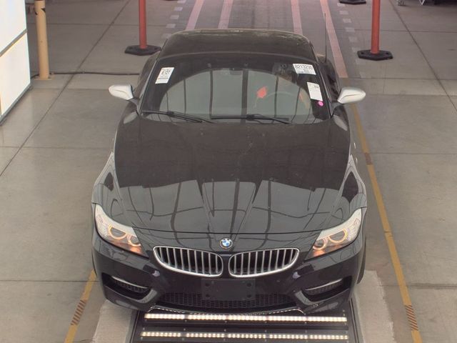 2012 BMW Z4 Roadster sDrive35is - 23010613 - 3