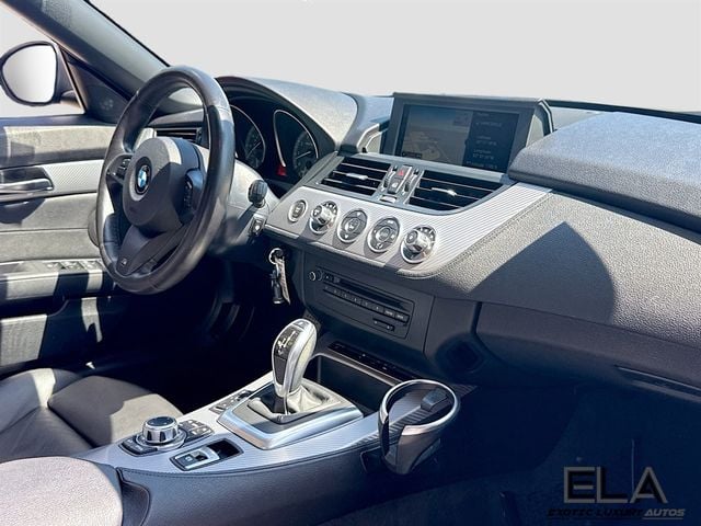 2012 BMW Z4 Roadster sDrive35is - 23010613 - 44