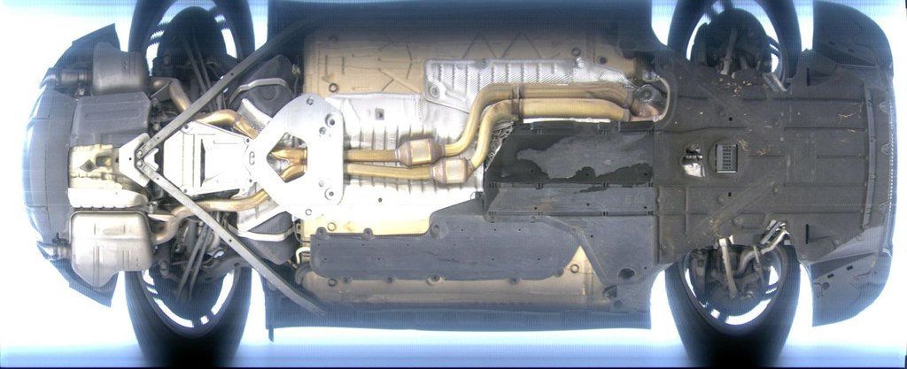 2012 BMW Z4 Roadster sDrive35is - 23010613 - 7