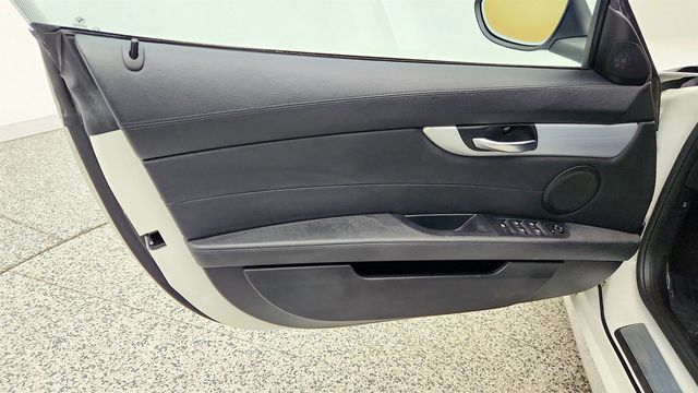 2012 BMW Z4 Roadster sDrive35i w/ Extended Kansas Leather & 19'' Wheels - 23020156 - 10