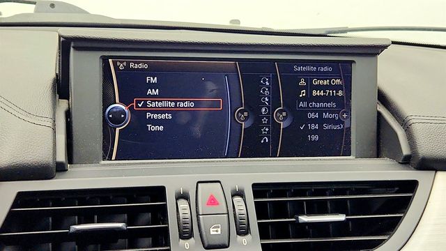 2012 BMW Z4 Roadster sDrive35i w/ Extended Kansas Leather & 19'' Wheels - 23020156 - 18