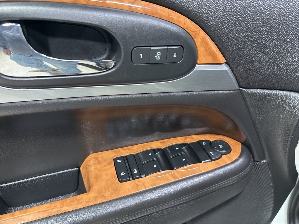 2012 Buick Enclave FWD 4dr Leather - 22961620 - 26