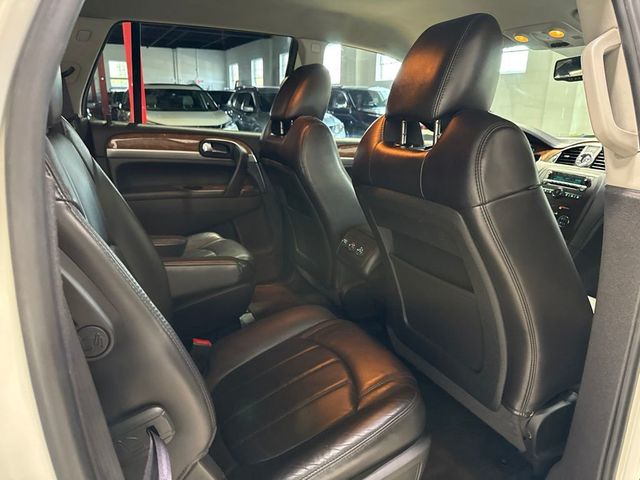 2012 Buick Enclave FWD 4dr Leather - 23040655 - 32