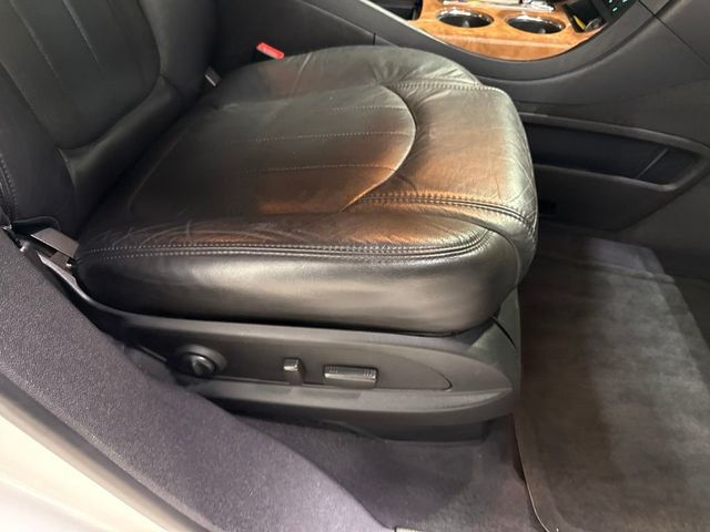 2012 Buick Enclave FWD 4dr Leather - 23040655 - 39
