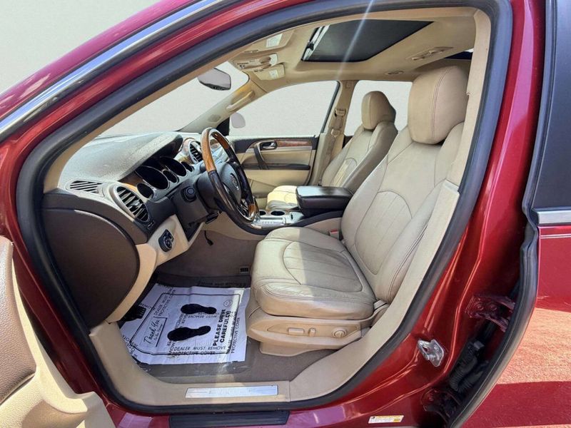 2012 Buick Enclave FWD 4dr Leather - 23025736 - 15