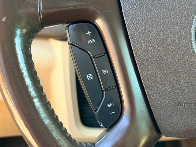 2012 Buick Enclave FWD 4dr Leather - 23025736 - 32