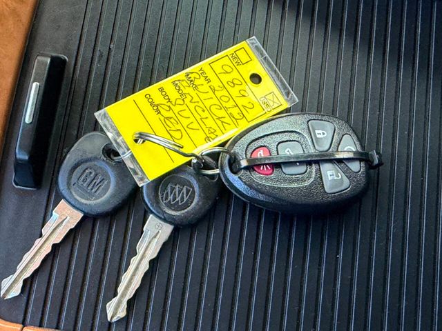 2012 Buick Enclave FWD 4dr Leather - 23025736 - 43