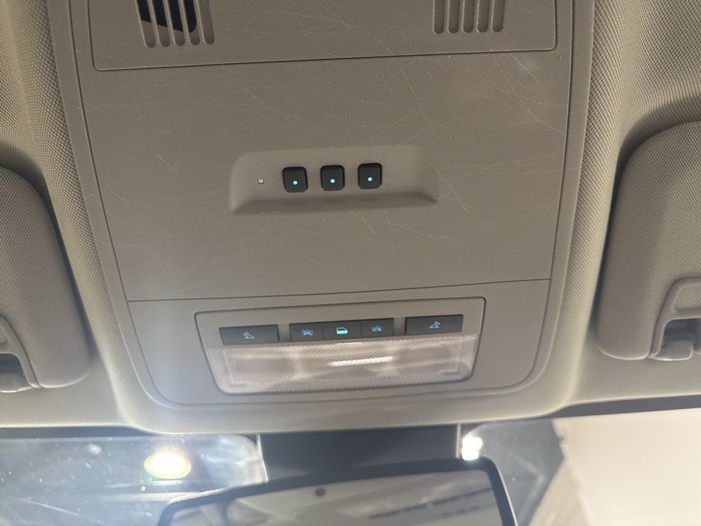 2012 Buick LaCrosse 4dr Sedan Convenience FWD - 22975744 - 17