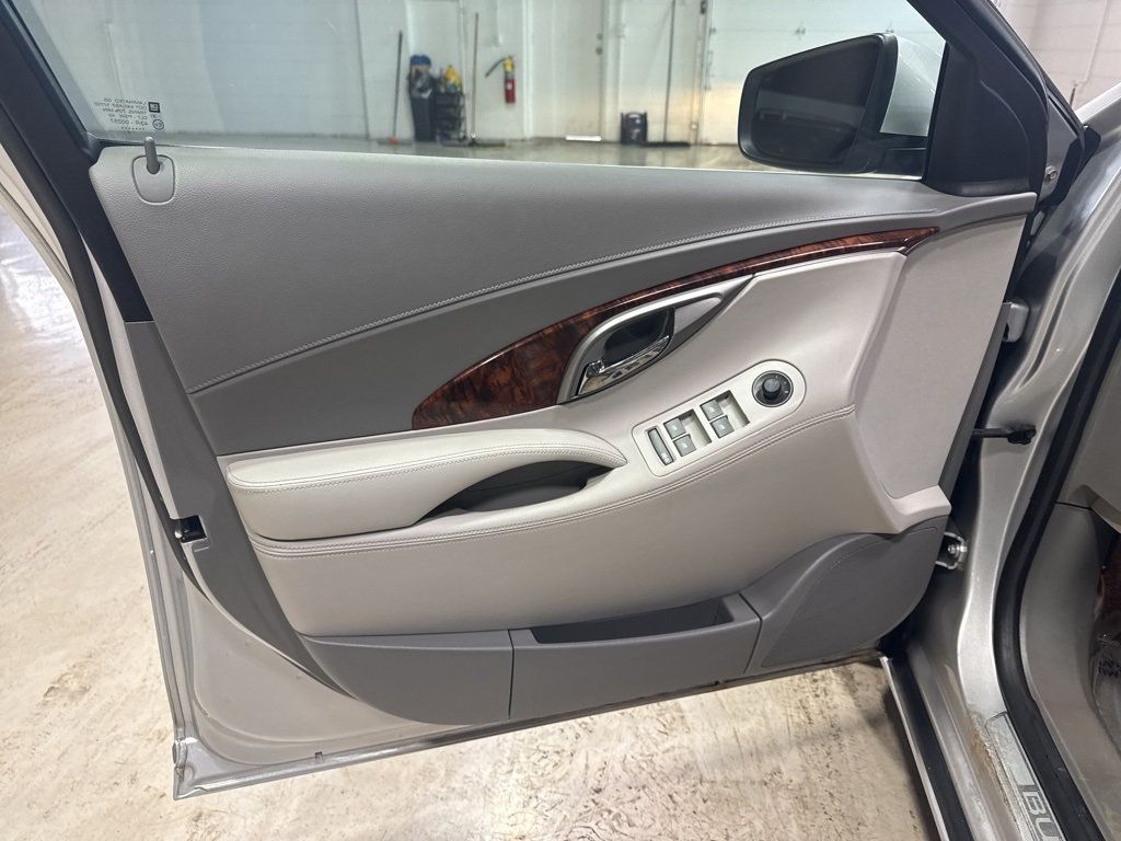 2012 Buick LaCrosse 4dr Sedan Convenience FWD - 22975744 - 23