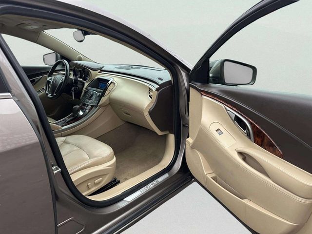 2012 Buick LaCrosse 4dr Sedan Leather FWD - 22963898 - 18