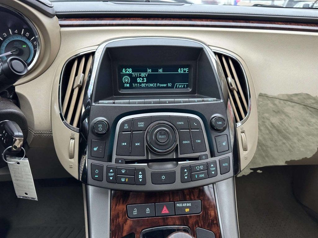 2012 Buick LaCrosse 4dr Sedan Leather FWD - 22963898 - 27