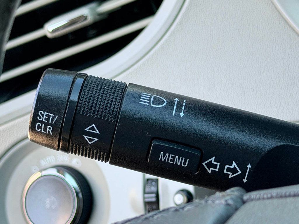 2012 Buick LaCrosse 4dr Sedan Premium 1 FWD - 23009098 - 33