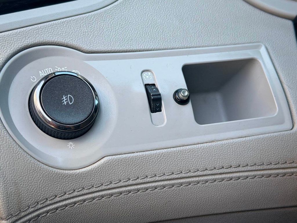 2012 Buick LaCrosse 4dr Sedan Premium 1 FWD - 23009098 - 35