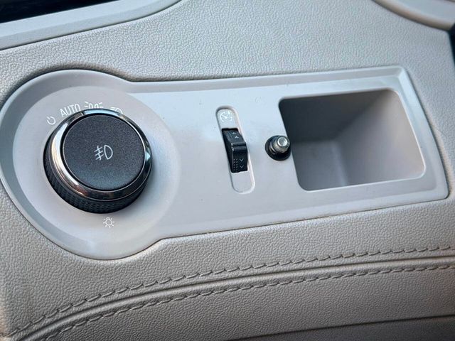 2012 Buick LaCrosse 4dr Sedan Premium 1 FWD - 23009098 - 35