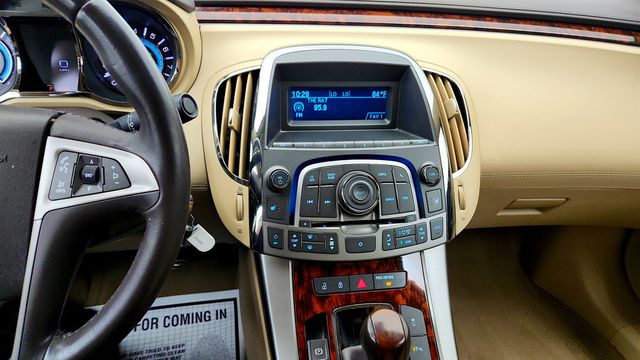 2012 Buick LaCrosse 4dr Sedan Premium 1 FWD w/ 18'' Chrome Wheels - 23035610 - 16