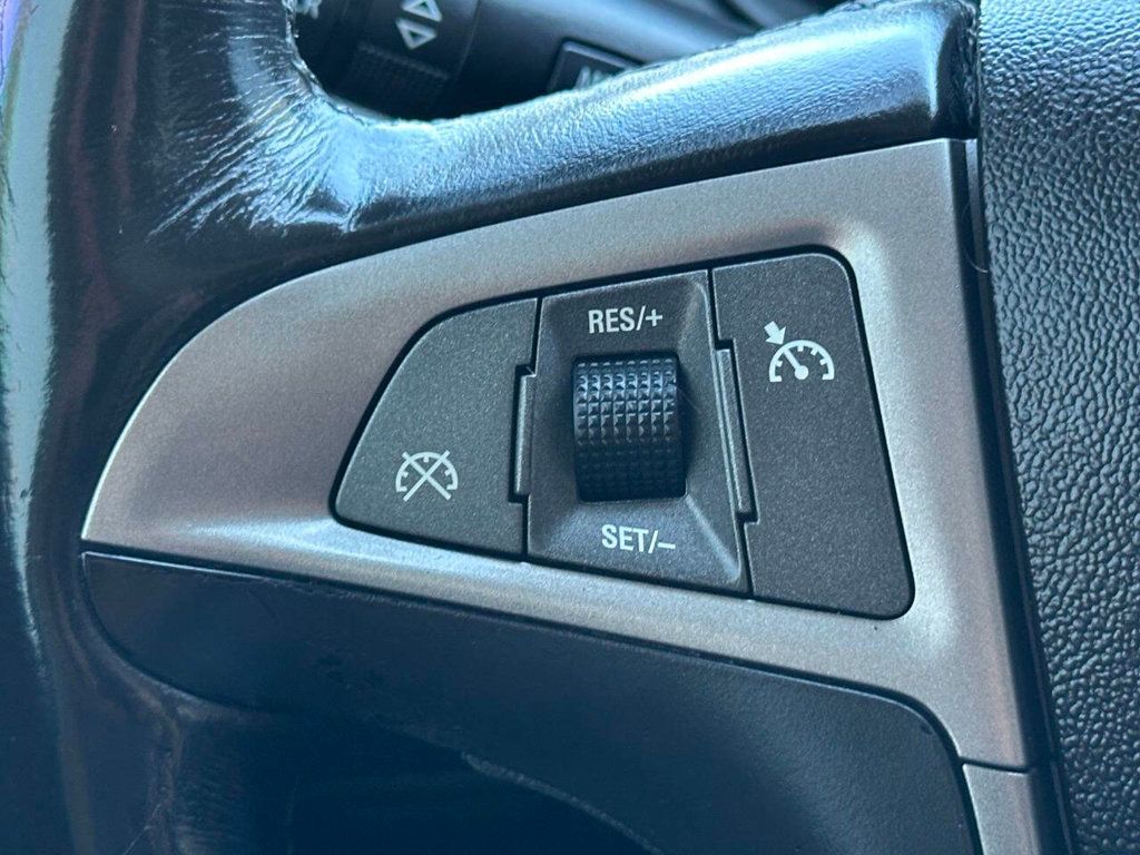 2012 Buick LaCrosse 4dr Sedan Touring FWD - 22918294 - 33