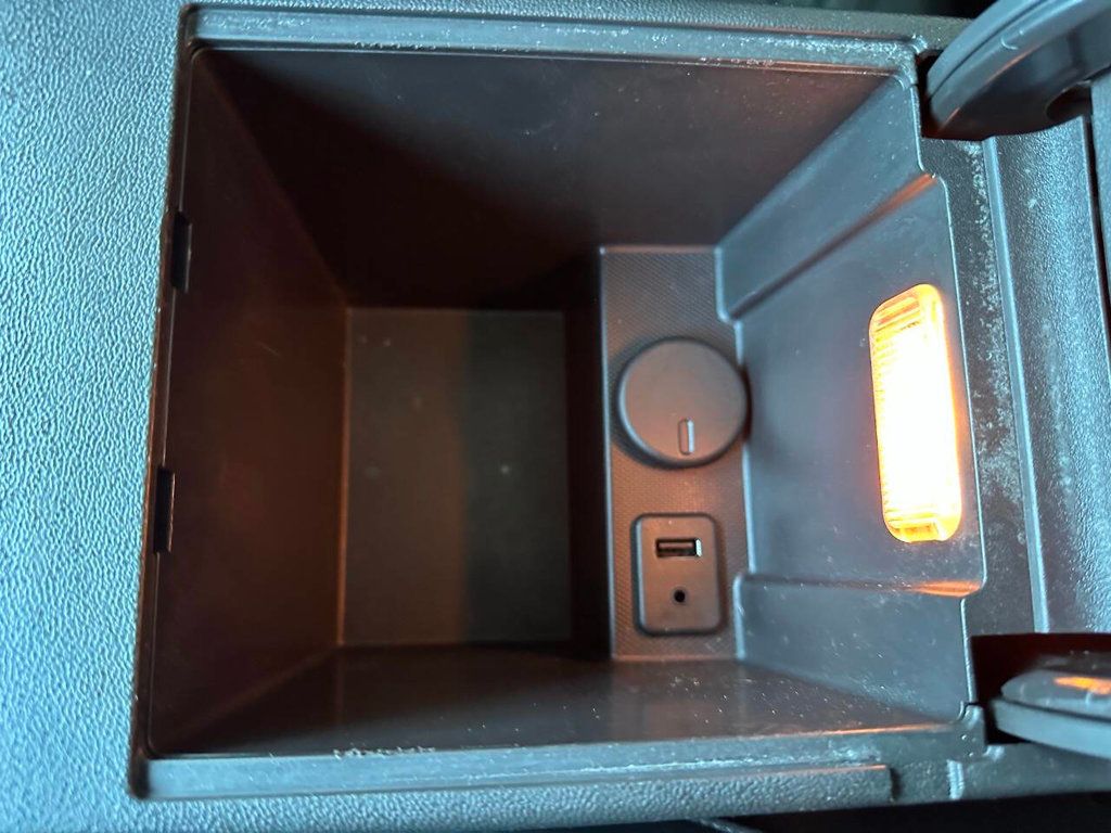 2012 Buick LaCrosse 4dr Sedan Touring FWD - 22918294 - 44