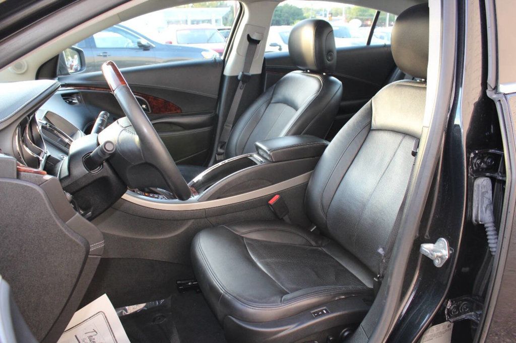 2012 Buick LaCrosse 4dr Sedan Touring FWD - 22925074 - 10